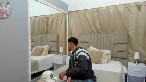 Myers   online show from March 6, 11:14 am