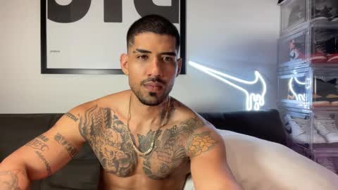 Myke esthetic online show from September 29, 5:06 am