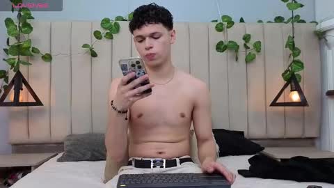 Mykel   online show from March 28, 11:17 pm