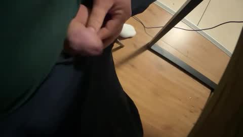 Snapshot of mykytoy chatting on January 26, 10:13 pm mykytoy online show from January 26, 10:13 pm