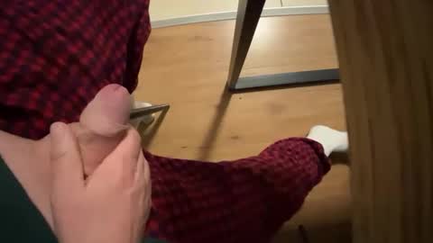 Snapshot of mykytoy chatting on January 15, 6:40 pm mykytoy online show from January 15, 6:40 pm