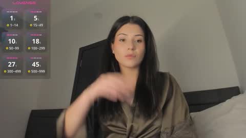 hey its Mel online show from December 16, 6:25 pm