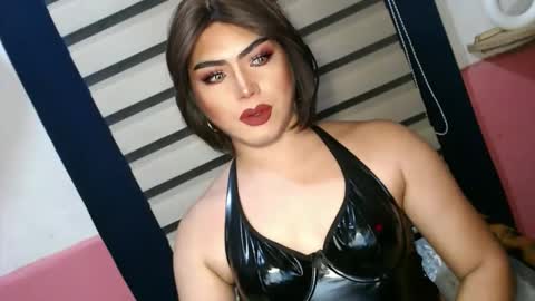 SUPPORT GODDESS TRISHA  AND DONT FORGET TO FOLLOW ME online show from June 3, 3:50 pm
