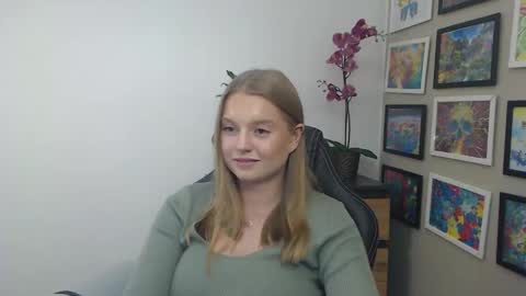 Erica online show from March 4, 1:41 pm