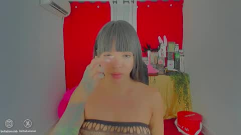   IG belladanielab online show from February 16, 3:15 am