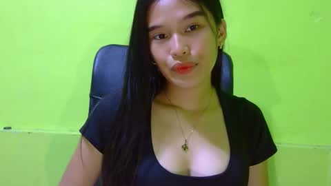 nessa online show from December 16, 12:00 pm