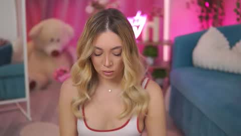 Nadia online show from February 9, 11:03 am