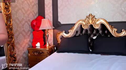 Nahomi Acosta online show from February 21, 8:38 pm