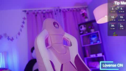 nahomy 2308 online show from April 16, 11:54 am