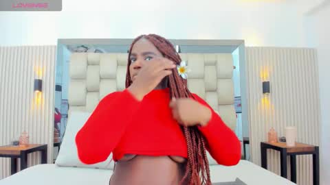 Snapshot of nahomye_taylor chatting on October 23, 3:19 am Nahomye online show from October 23, 3:19 am
