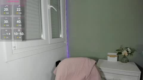 Mile online show from April 17, 9:39 pm