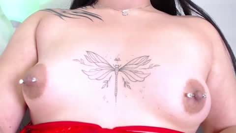 Naia x online show from March 6, 11:31 pm