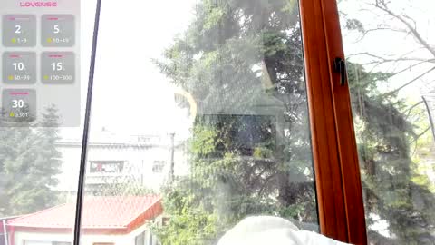 Naila online show from April 11, 7:45 am