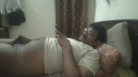 NAIRANANDU28 online show from March 22, 6:56 pm