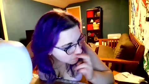 Lizzy online show from February 7, 6:24 am