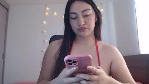 Nala online show from April 3, 3:19 pm