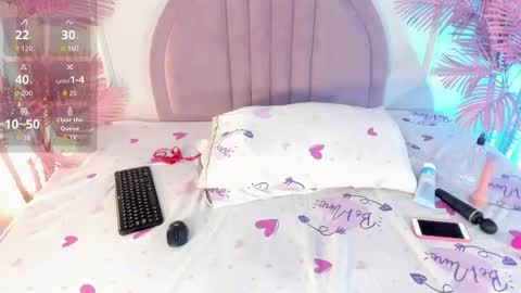 nalapalmer online show from March 24, 10:05 pm