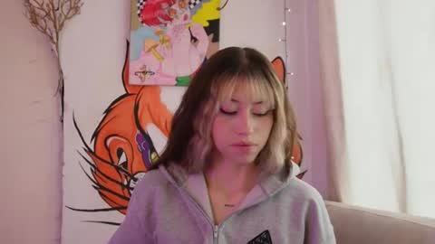 nami_smith online show from February 11, 4:24 pm