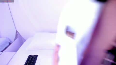 NanaOsaky online show from October 14, 12:08 pm