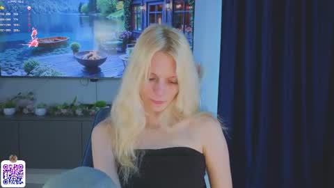 nannetteterrill online show from June 21, 6:53 am