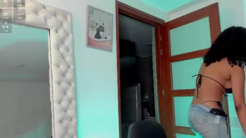 Naomi  online show from July 8, 2:26 am