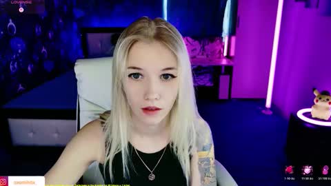 naomihita online show from February 22, 10:08 am