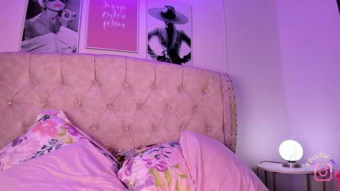 Naomi online show from January 17, 6:44 pm