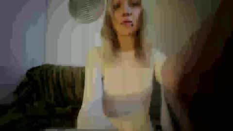 naomirosy online show from March 1, 8:13 pm