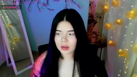 Naomi online show from August 5, 6:21 am