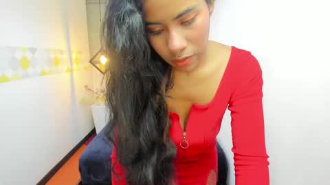 N A O M Y online show from February 5, 12:17 pm