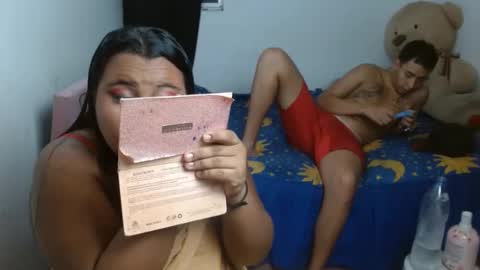 naomyandpablot online show from February 10, 7:11 am