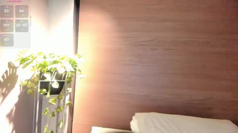 Naomy  online show from September 20, 11:08 pm