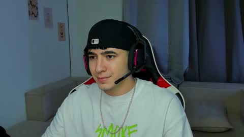 sebastian online show from September 9, 5:40 am