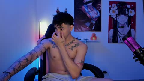 sebastian online show from December 15, 9:03 am