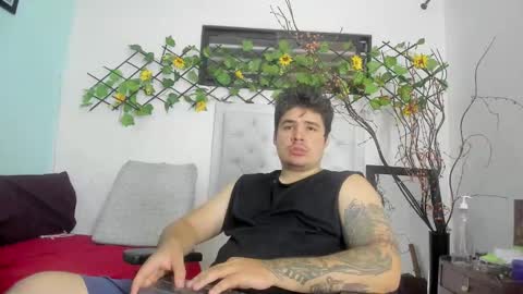 Snapshot of narciso_kh chatting on September 24, 2:18 am deibyd online show from September 24, 2:18 am