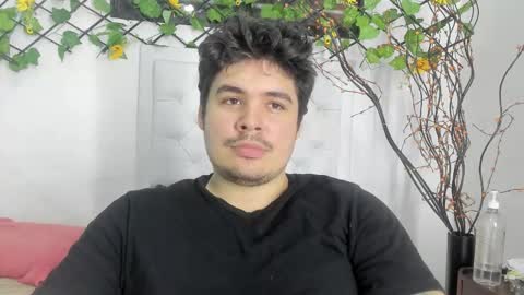 Snapshot of narciso_kh chatting on September 28, 3:15 am deibyd online show from September 28, 3:15 am