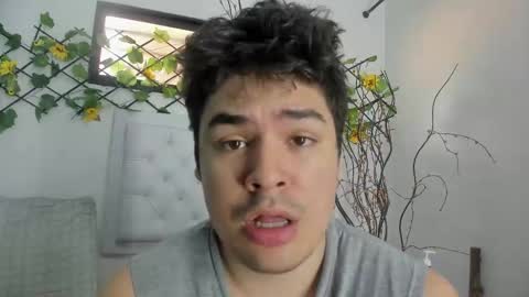 Snapshot of narciso_kh chatting on September 22, 3:16 pm deibyd online show from September 22, 3:16 pm