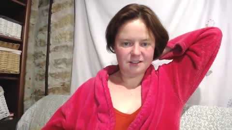 nastyaone18 online show from April 8, 6:00 pm