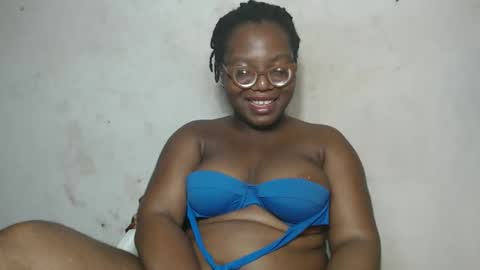 Snapshot of nastyhairy7 chatting on October 22, 7:00 am nastyhairy7 online show from October 22, 7:00 am