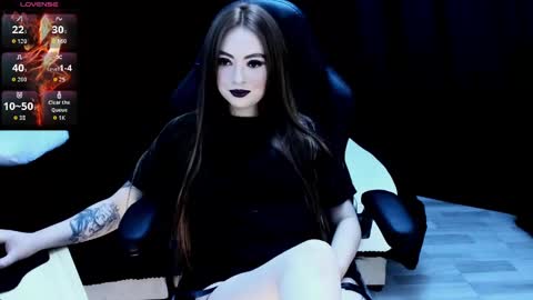 Snapshot of nastykatty_ chatting on October 22, 10:11 pm nastykatty_ online show from October 22, 10:11 pm