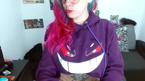 Nat online show from December 17, 12:17 am