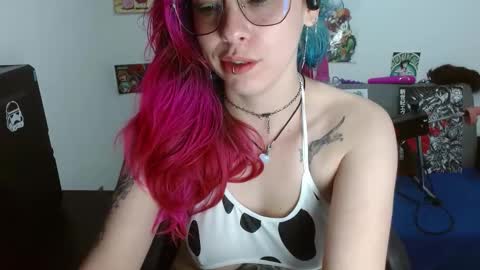 Nat online show from February 9, 12:36 am