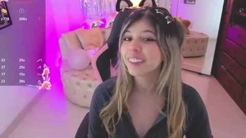 NATASHA online show from April 13, 3:22 am