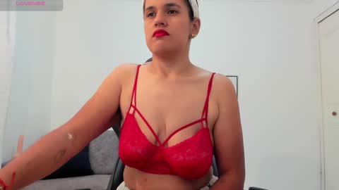 Nathalia online show from March 13, 6:44 pm