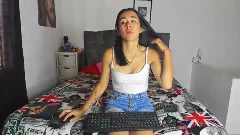 Snapshot of nataliaa05 chatting on February 18, 4:36 pm Nati online show from February 18, 4:36 pm