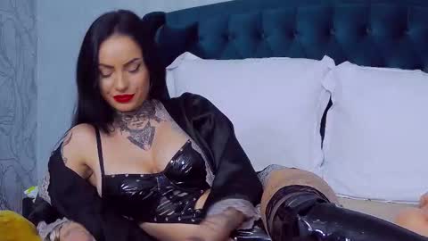 Natalia Cristal online show from October 17, 6:39 am