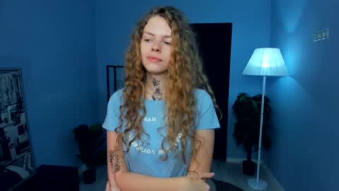 Natalie online show from November 30, 5:14 am