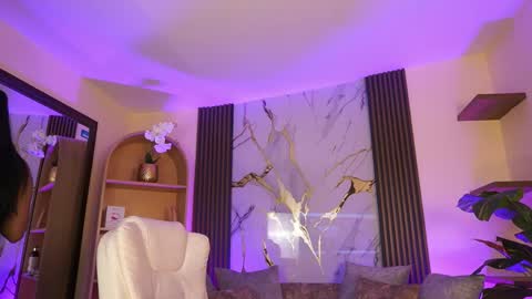 natalycarterx online show from June 9, 11:43 am