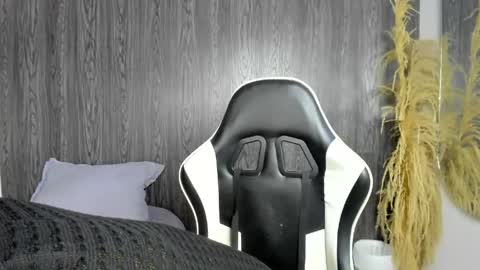 natan_77 online show from May 16, 12:40 am