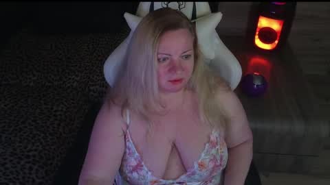 Natalli online show from March 17, 9:42 pm